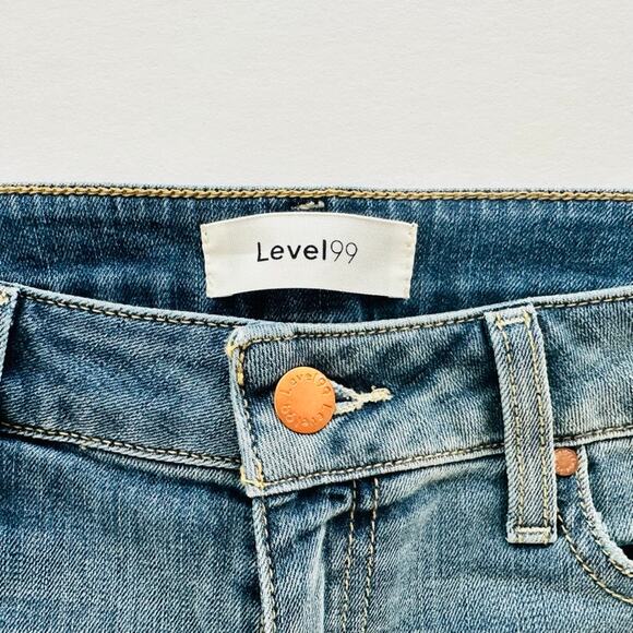 Level 99 Anthropologie Jean Shorts Size 26 Santo Medium Blue Wash 4" Beach Vacay - Picture 5 of 8